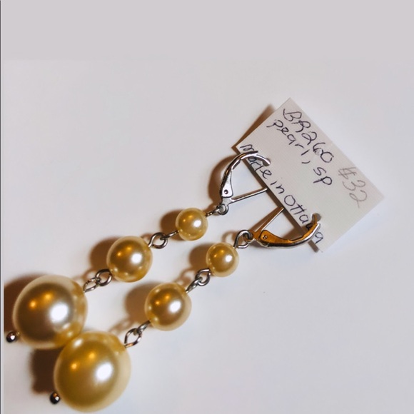 Pearl Drop Earrings - Picture 4 of 4